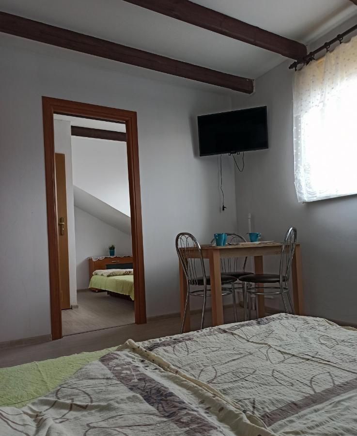 U Henia Homestay *